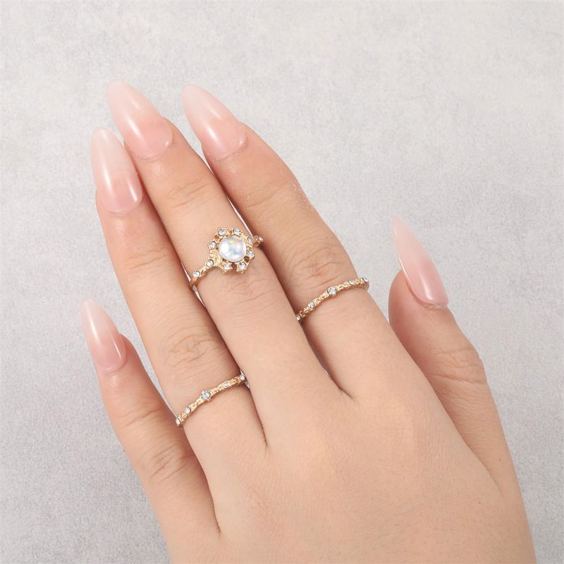 Legierung Kombination Modische Persönlichkeit Punkt Diamant Gold 3-Teiliges Set Ring Schmuck_voghion.com
