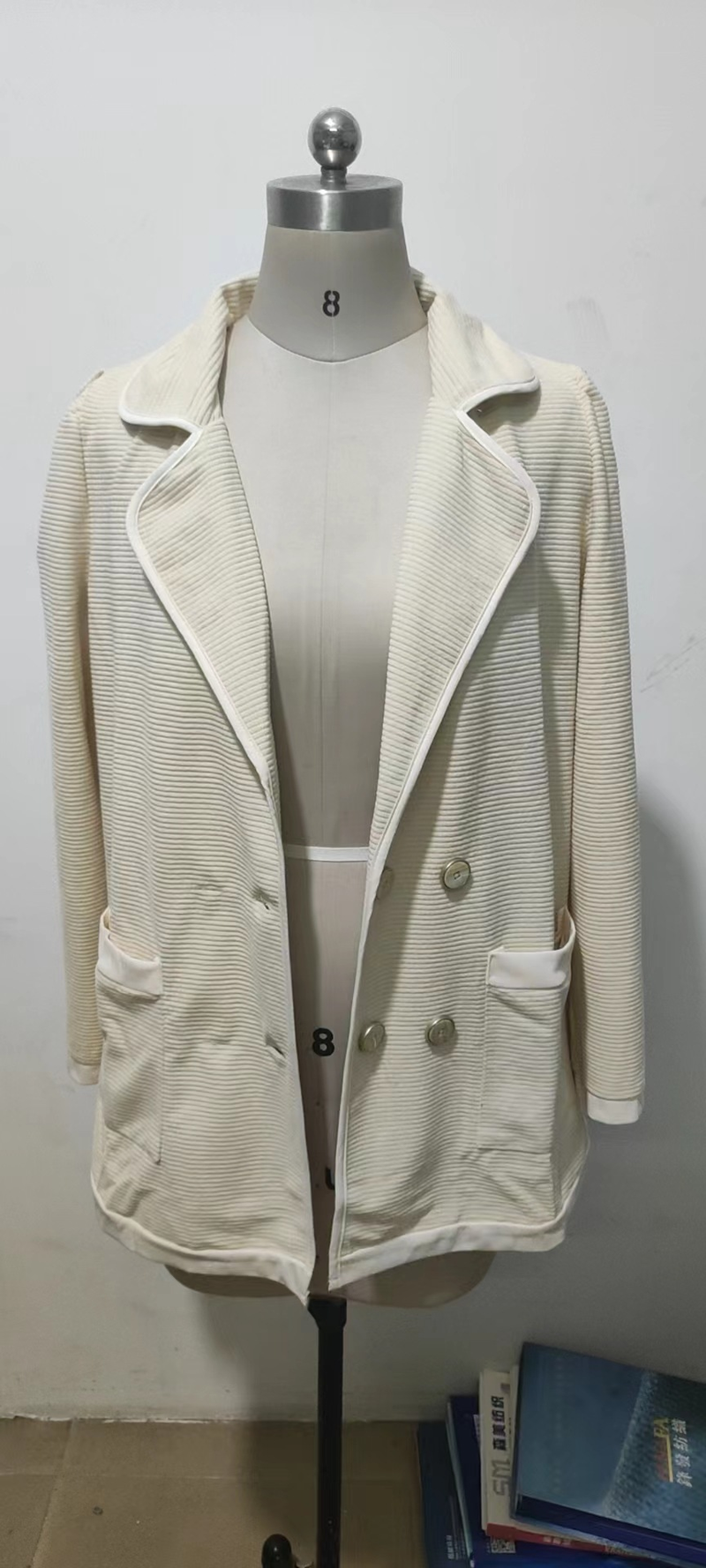Abbigliamento da donna, giacca corta allentata, abito casual in tinta unita_voghion.com