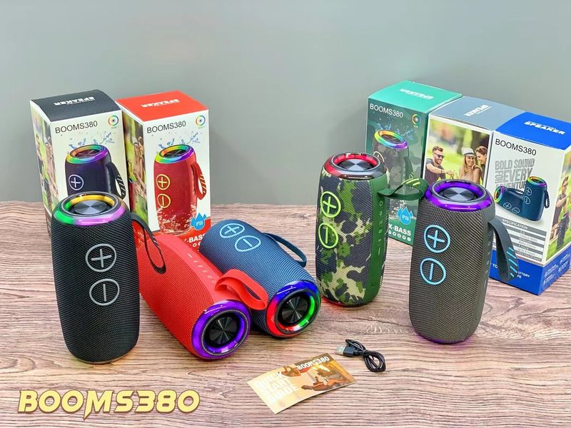 BOOMS380 wireless Bluetooth RGB portable handheld subwoofer waterproof speaker with high power 30W_voghion.com