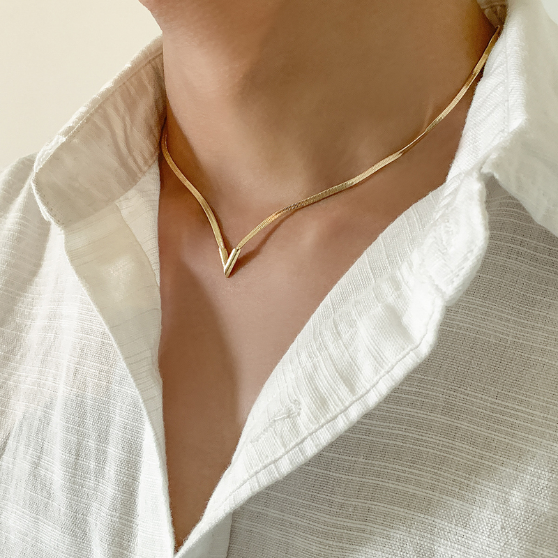 Qianbihe Verstellbare, verlängerte Kette, abgeflachte Herren-Halskette, V-förmiger Charm-Halskette, Schmuckzubehör, Silber_voghion.com
