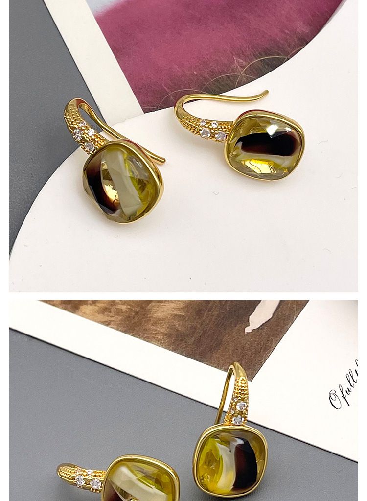 Korean Fashion Commuter Earhook Geometric Inlaid Crystal Glass Personalized Charm with Niche Design Simple Earrings_voghion.com