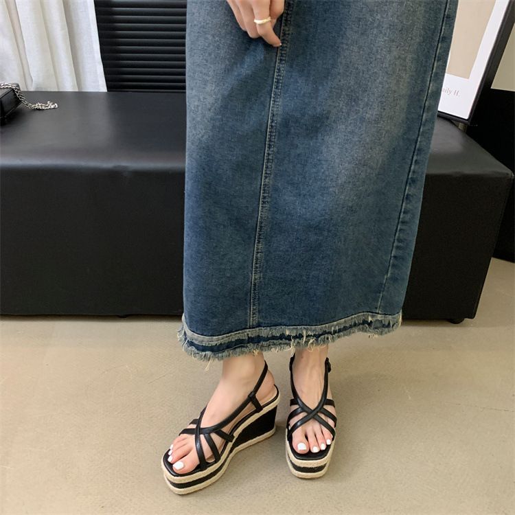 Pok Matsu biezas zoles sandales 2024. gada vasarai, jaunas, zāles aušanas, ūdensnecaurlaidīgas platformas, vienas līnijas sprādzes, atvērta purngala, īpaši augstas_voghion.com