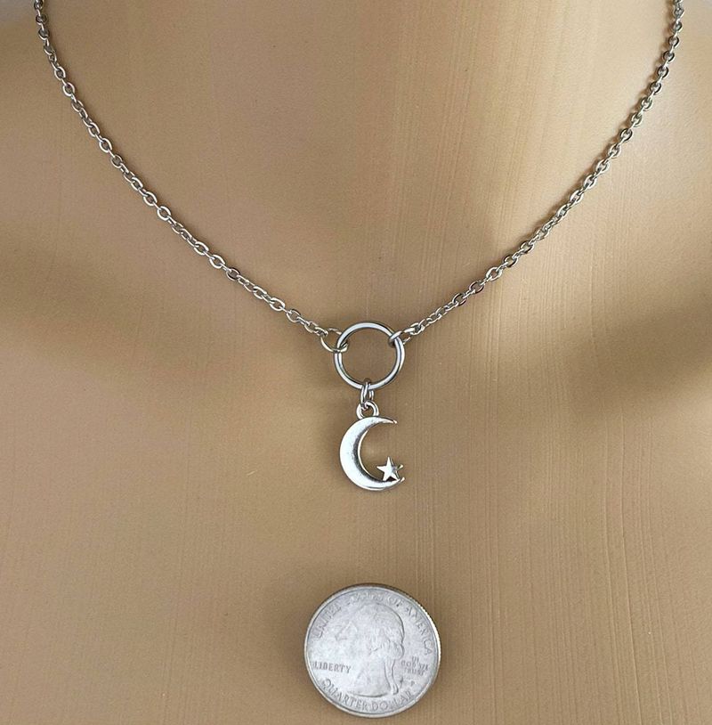 Kaelakeed Kuu ja tähega keldi sõlmega ringikujuline kaelakee_voghion.com