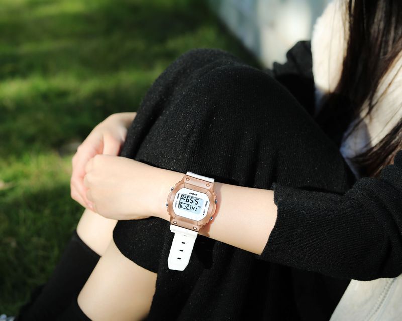 Square Digital Watch Calendar Week Night Light Alarm Clock_voghion.com