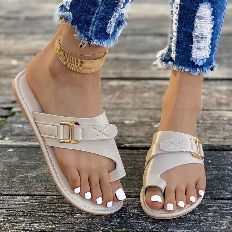 Sandálias femininas plus size com argola para os dedos, verão 2024, sandálias rasas para atividades ao ar livre_voghion.com