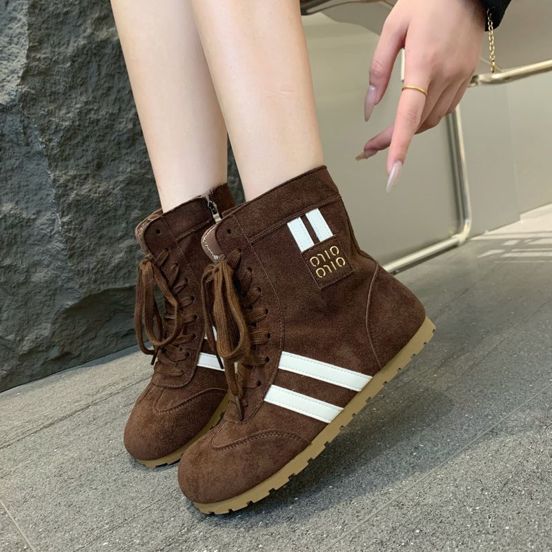 Bottes de boxe pour femmes, chaussures d'entraînement pour femmes, nouvelle mode 2025, chaussures de boxe montantes, bottes Martin plates, légères et confortables_voghion.com