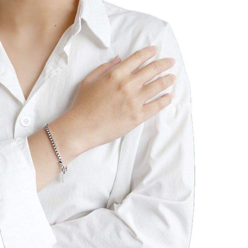 Europäisch-amerikanisches Hip-Hop-Armband im kubanischen Stil für Herren, trendiges quadratisches Armband mit individuellem Design, Vintage-Armband im Used-Look für Herren_voghion.com