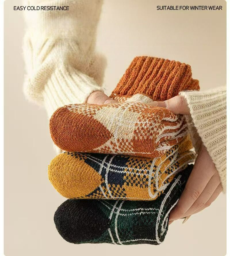 Women's Socks Autumn And Winter Fleece Thickened Warm Wool Socks Medium Tube Socks Sleep Home Socks Winter Super Thick Snow Cold Stockings_voghion.com