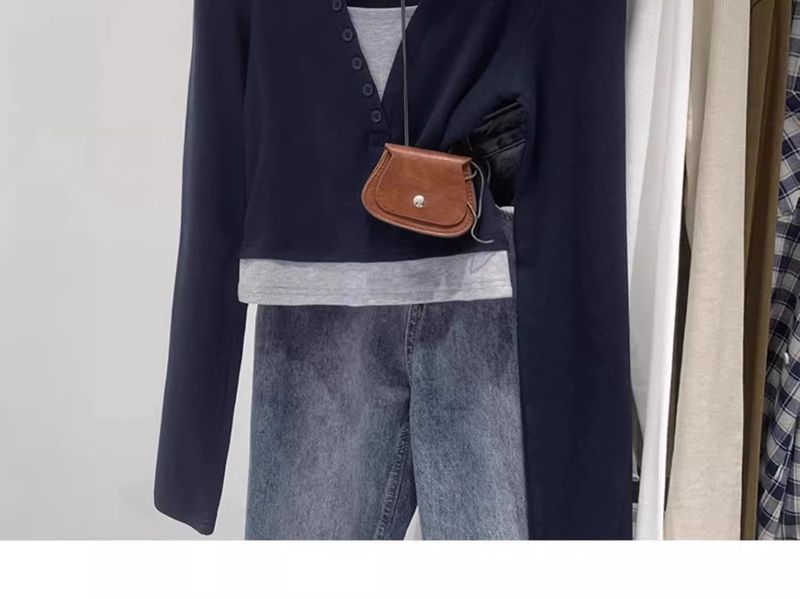Korte gestalte color blocking korte top twee V-hals lange mouwen T-shirts voor dames herfst Amerikaanse slim fit pittig_voghion.com