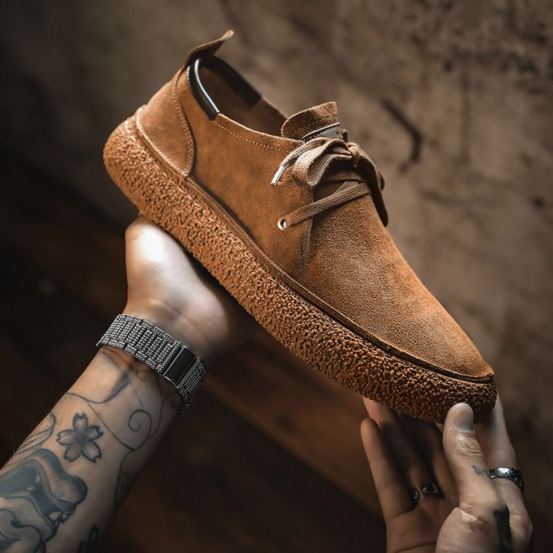 Neue Leder-Freizeitschuhe für Herren mit Schnürung, rutschfeste weiche Sohle, Retro-atmungsaktive Brettschuhe aus Wildleder mit gedrehtem Fell, Flutschuhe_voghion.com