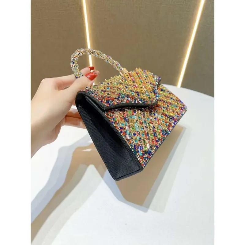 Borsa a mano con tracolla versatile da donna, di lusso, per feste e serate, con strass, di nuova concezione e design di nicchia._voghion.com