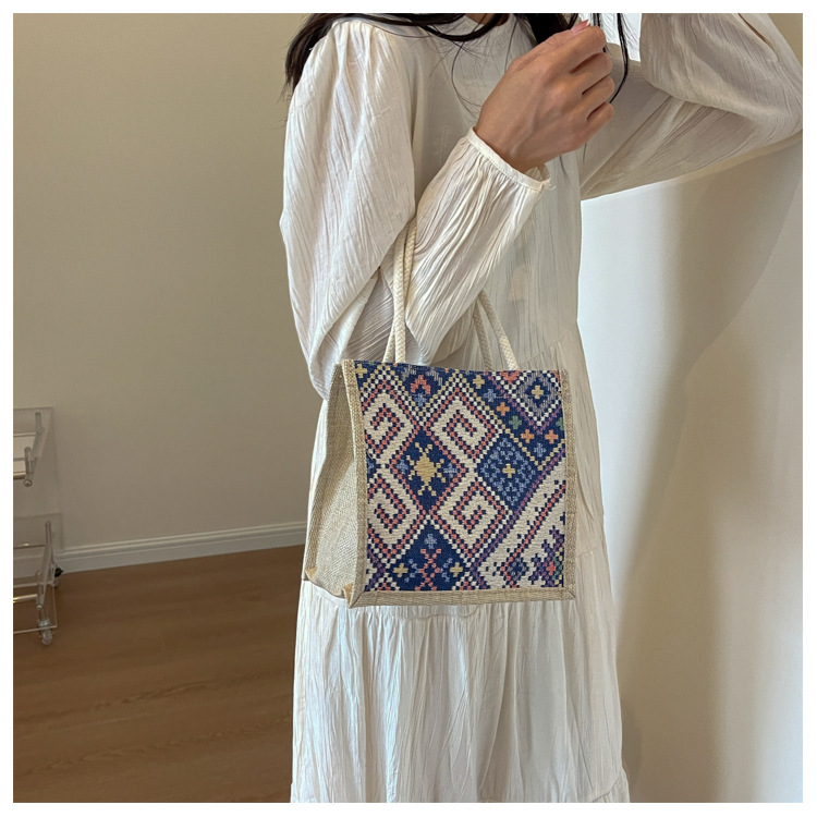 Ethnic Style Canvas Bag for Women, New Fashion for Going Out, Portable Linen Lunch Box, Bento Bag, Hand-held Mommy Bag_voghion.com