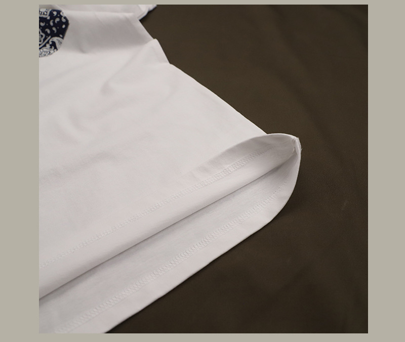 T-shirt a maniche corte con giunzione Joker semplice fiore di anacardi da uomo_voghion.com