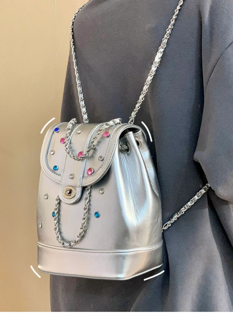 Rucsac mic și la modă, super sexy, cu ținte, geantă casual cu lanț și grilă de diamant, versiune coreeană la modă_voghion.com
