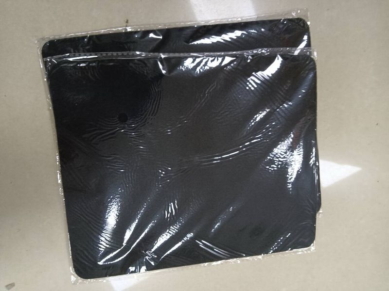 Oniwwertraff Qualitéit All Black Universal Hiersteller 180*220 Laptop_voghion.com