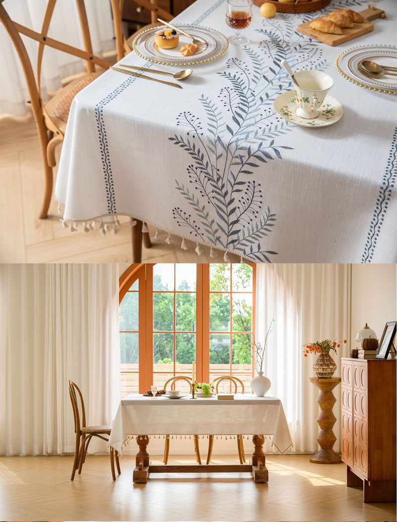 Tovaglia con frange ricamate a mano in tessuto di cotone e lino con ricamo a fiori pastorale_voghion.com