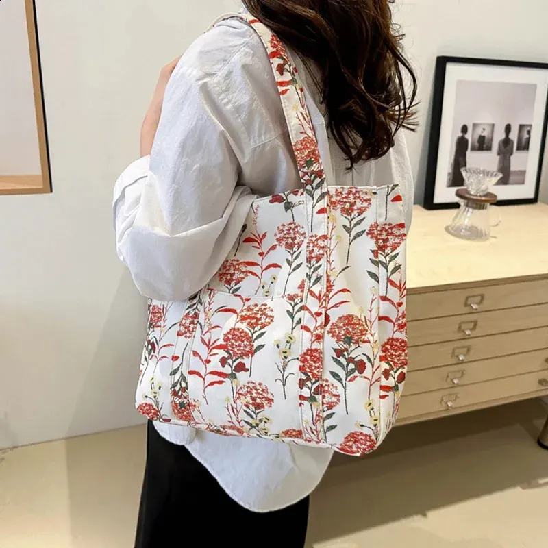 Fashionable Shoulder Bag Stylish Diagonal Cross Large Capacity Handbag 240829_voghion.com