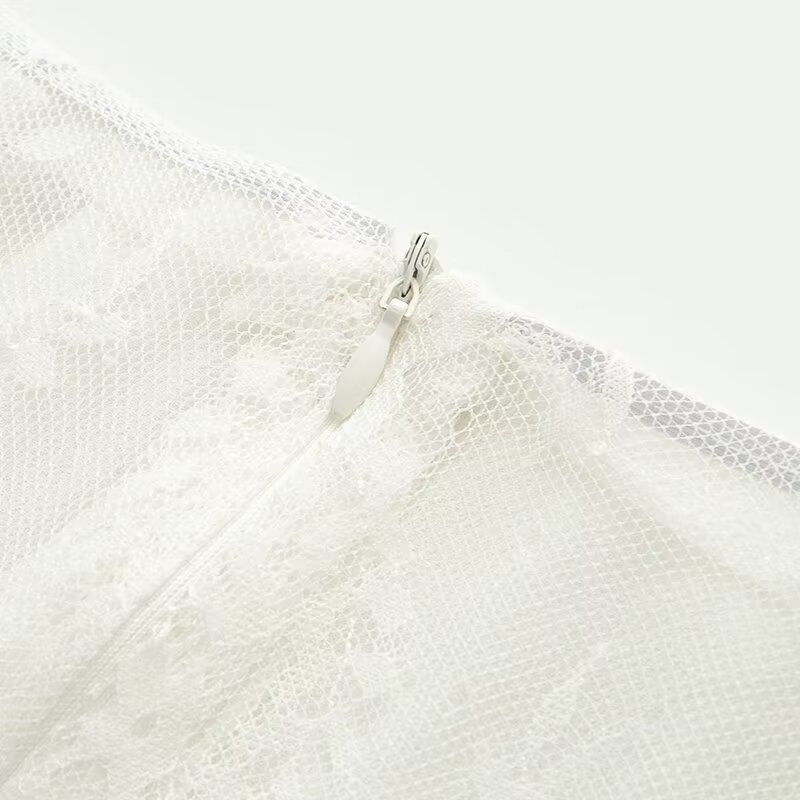 Roupas femininas elegantes, conjunto de saia longa de renda e cintura alta - top curto com ombros de fora e vestido longo fluido, conjunto de duas peças, corte slim formal/festa_voghion.com