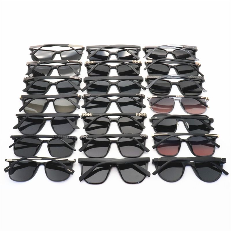 Assortiment prêt à l'emploi mixte gros TR90 sport pour hommes femmes polarisées conduite lunettes de soleil avec uv400_voghion.com
