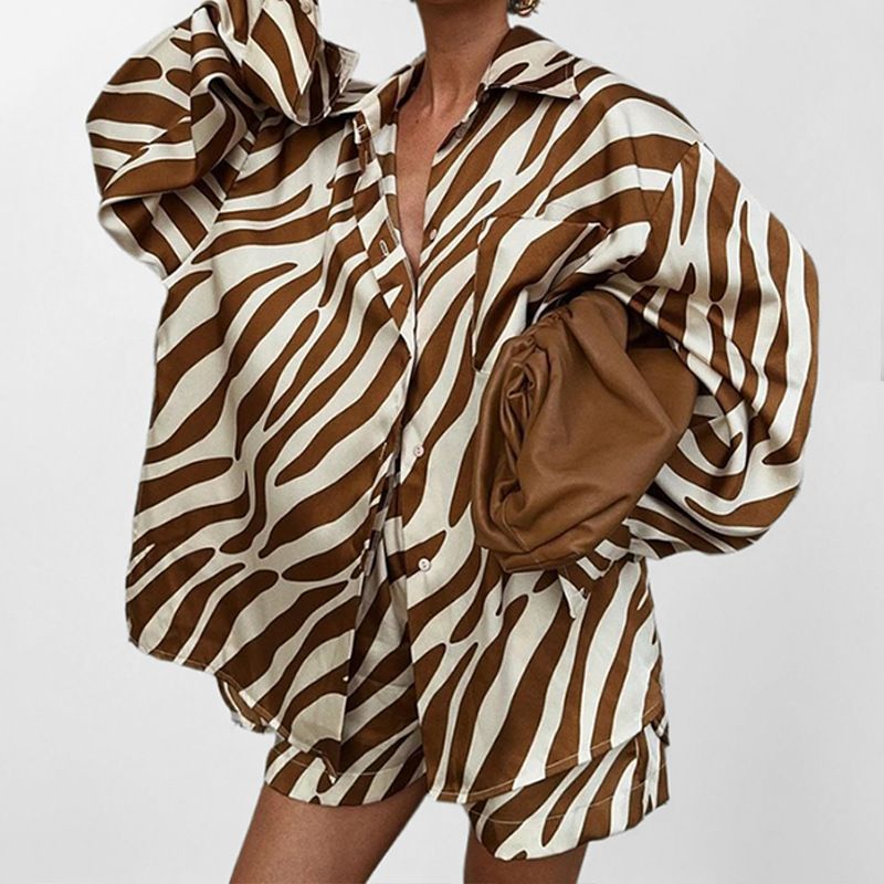 2025 Summer Autumn Women's Printed Top Shorts Casual Shirt Two-Piece Fashion Set_voghion.com