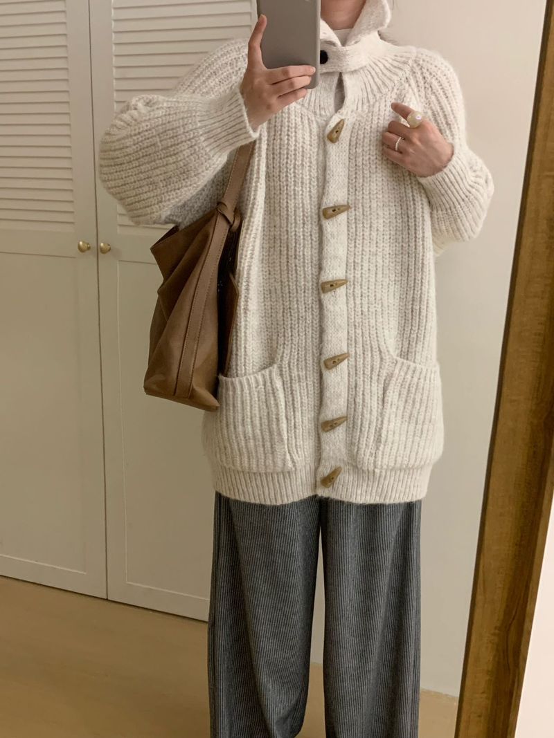 Lazy Cow Horn Button Strickjacke für Frauen, Herbst 2024 koreanischen Stil und lockere lässige Pulloverjacke_voghion.com
