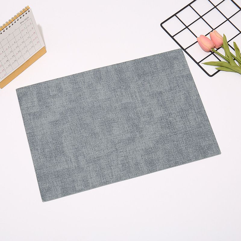 Jogo americano de couro sintético grosso - Design texturizado para uso doméstico e em restaurantes (Conjunto de 4/6 jogos americanos quadrados antiderrapantes e resistentes ao calor, fáceis de limpar)_voghion.com