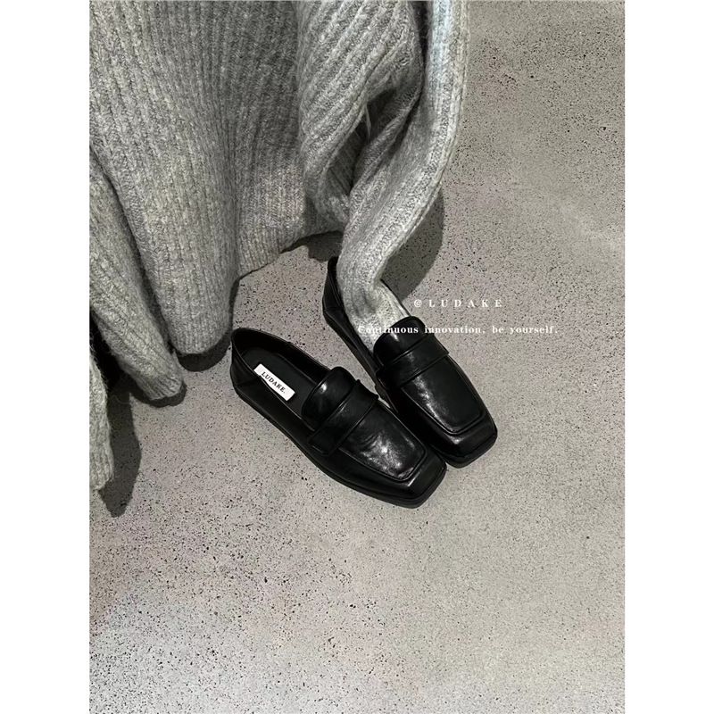 LUDAKE Deer Big Can Britischer Stil Square Toe Deep Mouth Loafers Koreanische Version Vielseitiger Chunky Heel Slip-On Small_voghion.com