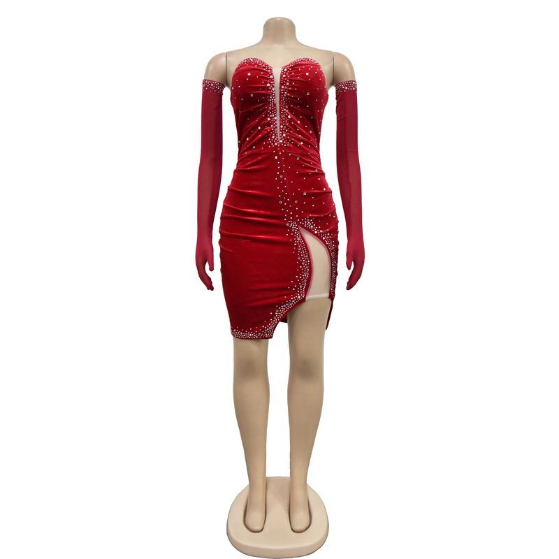 Abito da donna con gonna corta plissettata sexy in velluto tinta unita_voghion.com