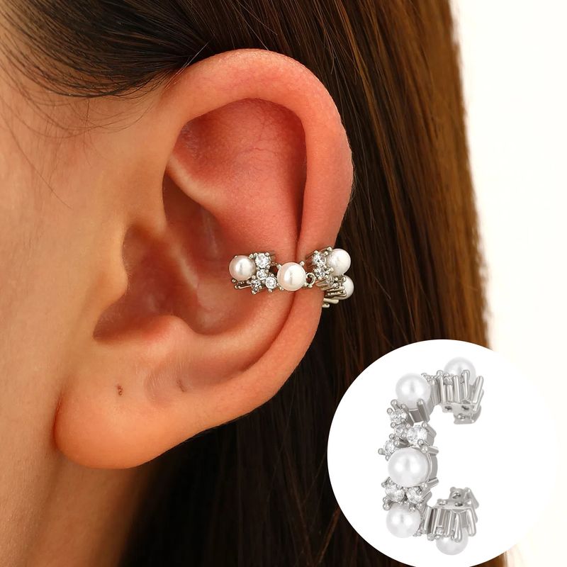 Boucles d'oreilles clip-light haut de gamme sans piercing pour femmes, style personnalité simple, zircone cubique_voghion.com