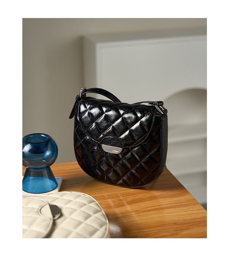Borsa a tracolla trapuntata di lusso per donna - Borsa a tracolla in vera pelle, piccola borsa hobo a forma di naso con tracolla a catena_voghion.com