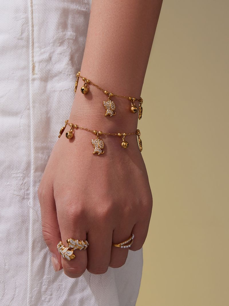 Fangtang 5A Zircon Dog Bell Shaped Multi Accessory Bracelet Necklace Set Stainless Steel Material_voghion.com