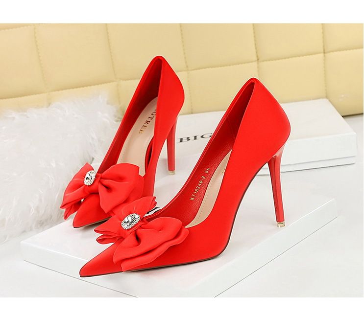 18249-H33 Korean Fashion Banquet Thin Heels, Shallow Mouth, Pointed Water Diamond Bow, High Heel Single Shoes For Women_voghion.com