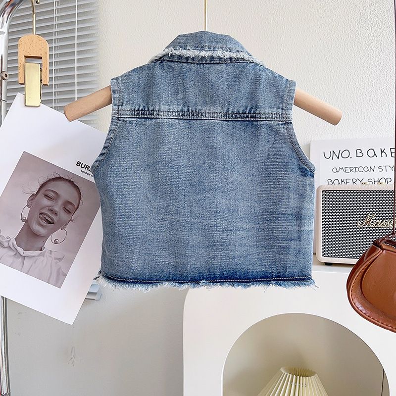 Kids’ Clothing Girls Summer New Denim Suit Girls Sleeveless Raw Edge Jacket Pleated Skirt Fashionable Two Piece Suit_voghion.com