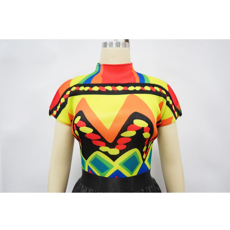 Ženska obleka z okroglim izrezom in kratkimi rokavi, potiskanim nagubanim krilom_voghion.com