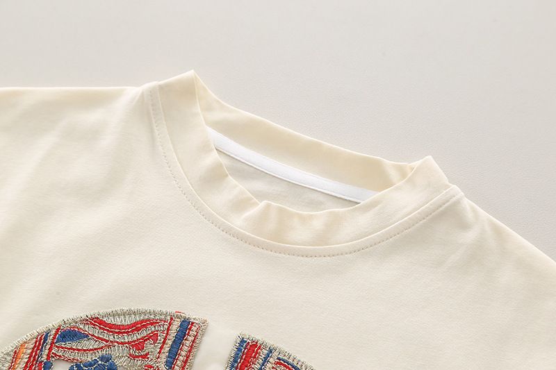 T-shirt a maniche corte con collo rotondo con bottoni cinesi in stile occidentale per bambini nuovi estivi, set in due pezzi per ragazzi e ragazze_voghion.com
