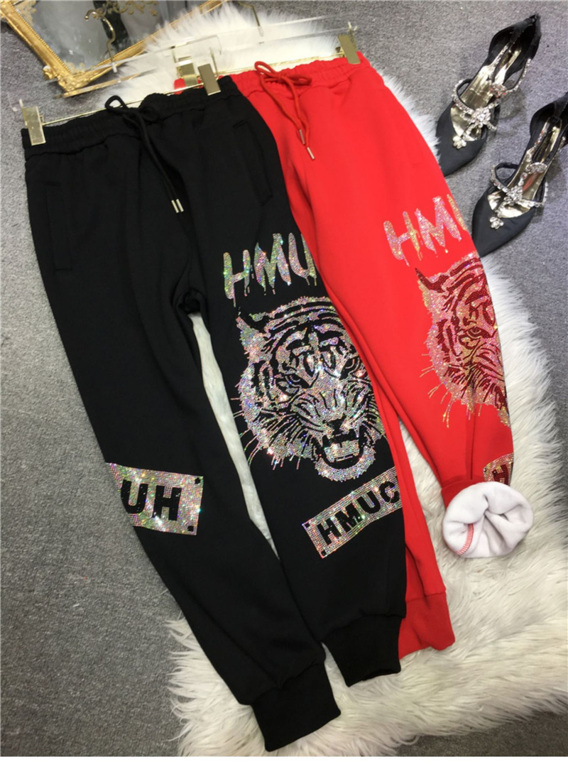 Pantalon de survêtement épais en velours pour femmes, très grande taille, avec tête de tigre en diamant, pantalon de sport décontracté_voghion.com