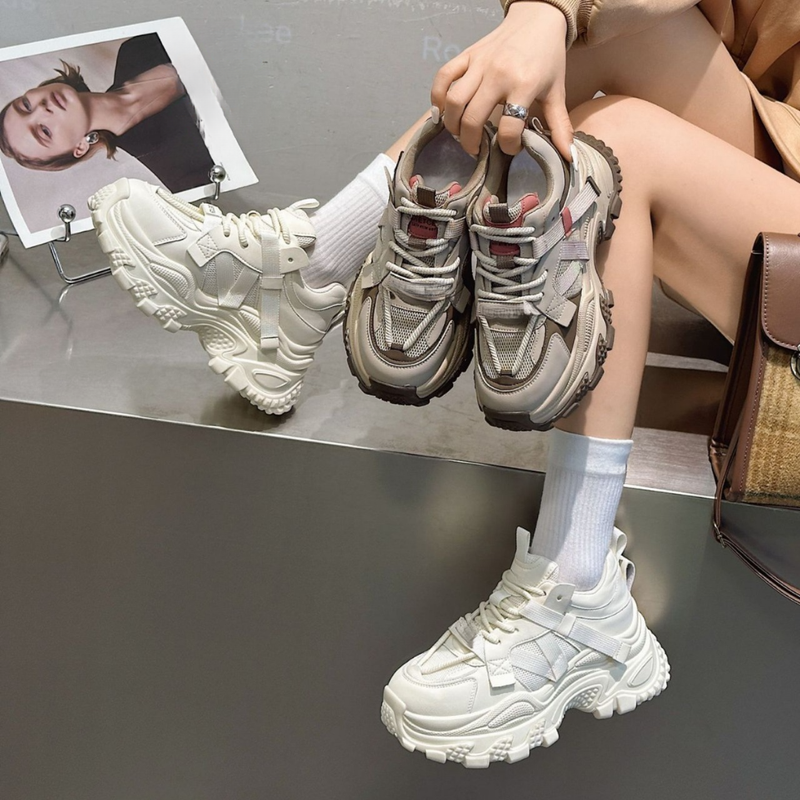 Women's 2024 Spring New Network Star Sports Style Casual Korean Hundred Thick Bottom Running Shoes_voghion.com