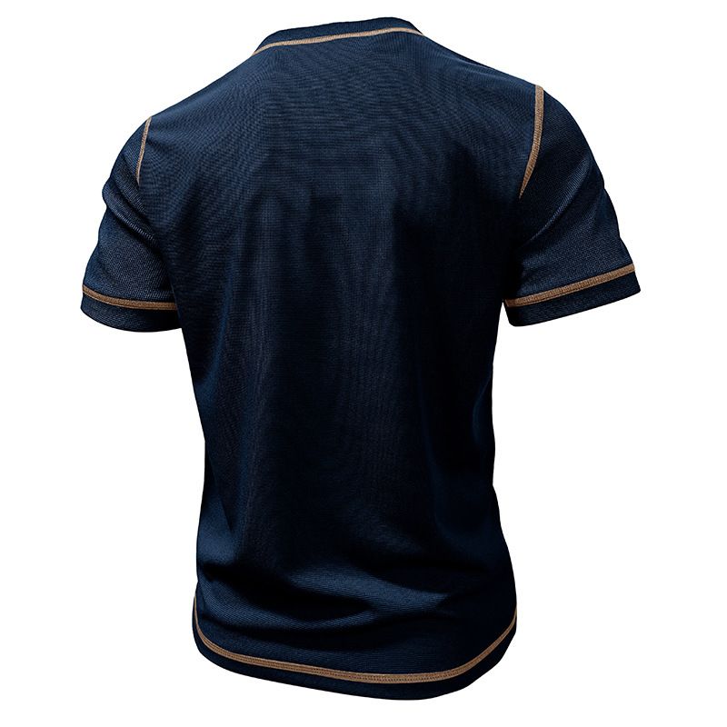 2024 Europäische und amerikanische Herrenbekleidung Rundhalsausschnitt Waffel Henry Kurzarm-T-Shirt Außenhandel Herrenknöpfe Kontrastierende helle Linie Boden_voghion.com