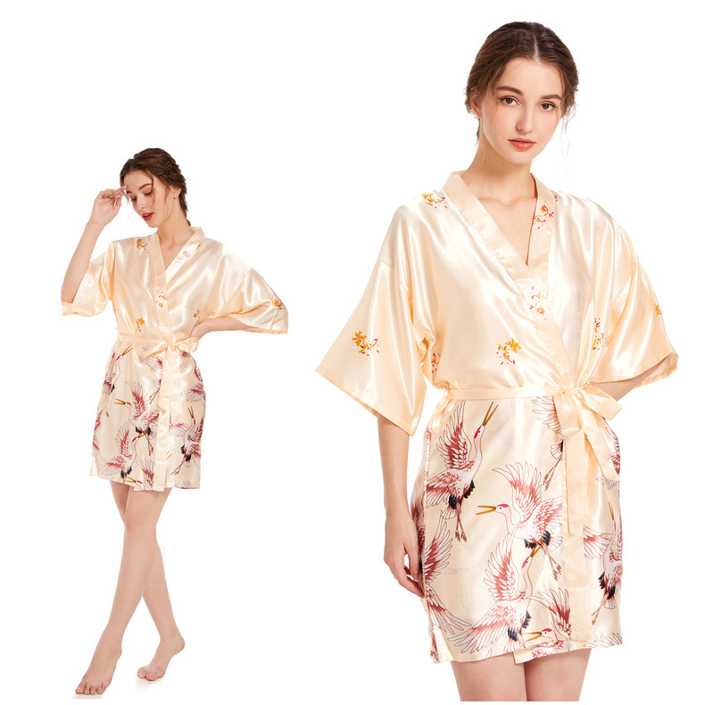 Sovkläder för kvinnor Ice Silk National Style Crane Stor storlek Kofta Nattlinne Morgonrock Sommar Tunn Silke Bröllopsklänning Brud Brudtärna Morgonklänning_voghion.com