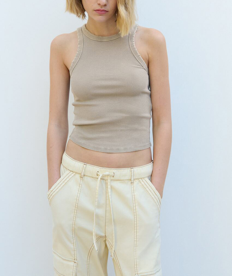T-shirt a coste lavate con bretelle basic stile abbigliamento da donna_voghion.com