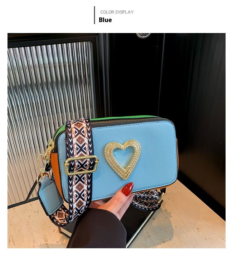 Celular para crossbody, bolsa pequena quadrada feminina de nicho francês de alta qualidade para o verão de 2024, bolsa para câmera de um ombro_voghion.com