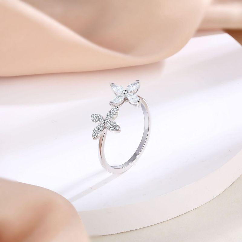 Anello aperto Gardenia - Anello floreale in argento sterling 925_voghion.com