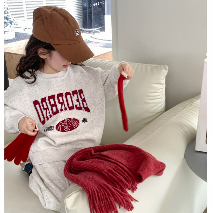 Jungen Mädchen Set Brief Stickerei Fleece Verdickt Weiche Pullover und Hosen 23 Winter Neue Kinder Kleidung_voghion.com