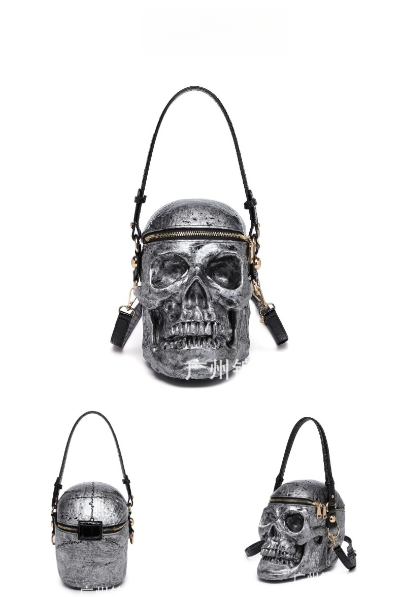 2024 new popular Halloween women's bag crossbody bag personalized skull head shoulder bag three-dimensional bag_voghion.com