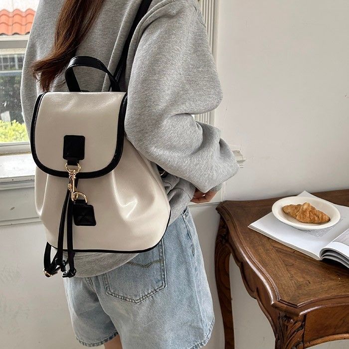 Soft Leather Women's 2025 Korean College Wind Casual Hundred Students Class Commuter Backpack Fashion Hundred_voghion.com