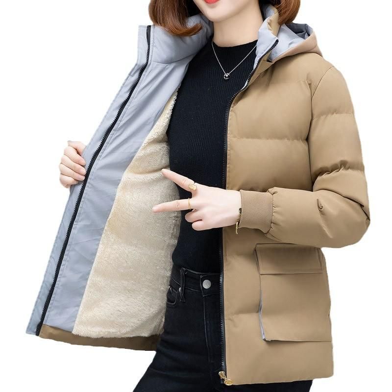 Damen-Winterjacke in Übergröße mit Baumwollpolsterung – Samtgefüttert, warm und verdickt für Mütter mittleren Alters 2024_voghion.com
