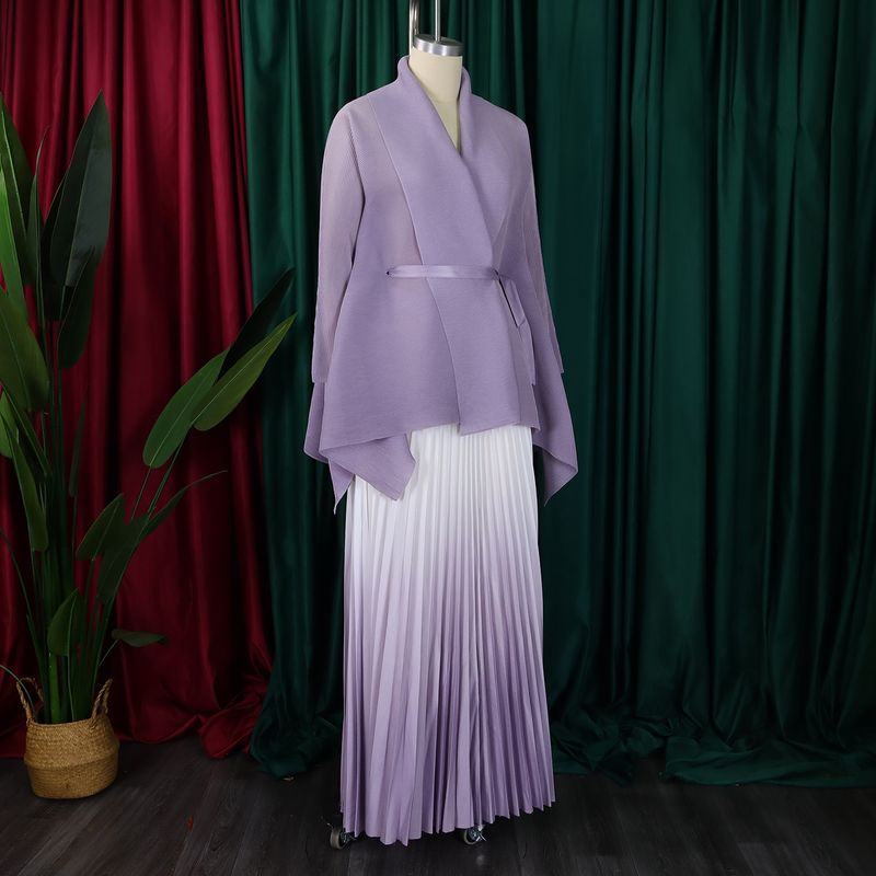 Abbigliamento da donna primavera nuova moda top con maniche a pipistrello e gonna di colore sfumato in due pezzi_voghion.com