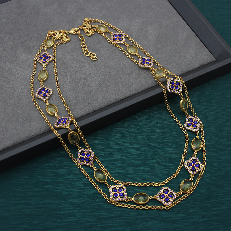 Middeleeuwse terugkeer stijl Tsjechische kristal lange trui ketting retro mode reïncarnatie ketting nieuwe Chinese stijl blauwe klavertje vier_voghion.com