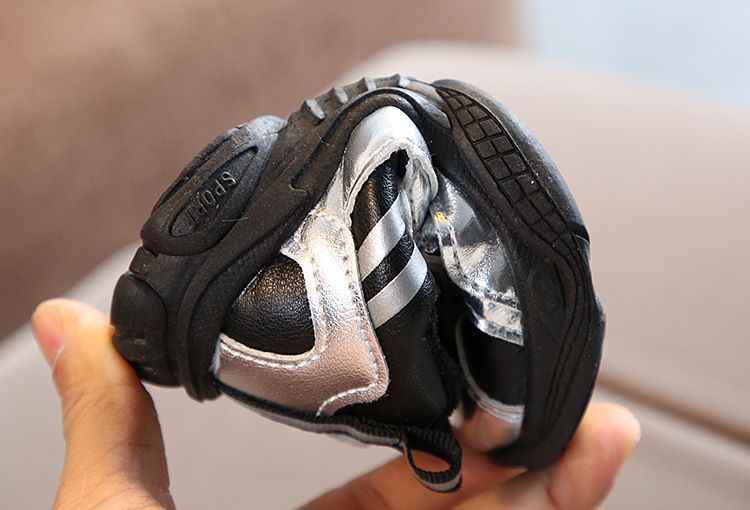 Kannerschong 2024 Wanter Nei Kannerbabyschong aus Kotteng Kannerschong aus Kotteng Waarm Zwee-Kugel Kotteng Jongen a Meedercher Sohle Sportschong fir Kanner_voghion.com