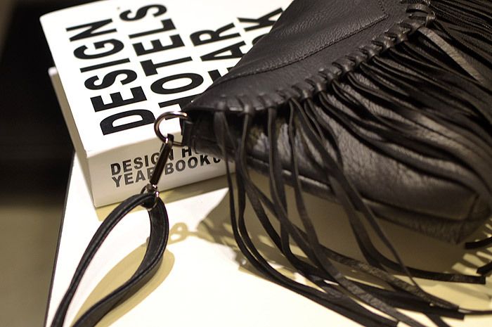 Casual Messenger Solid Color Satchel for Women Pu Leather Tassel Shoulder Bag Single Belt Flaps Crossbody Bags_voghion.com